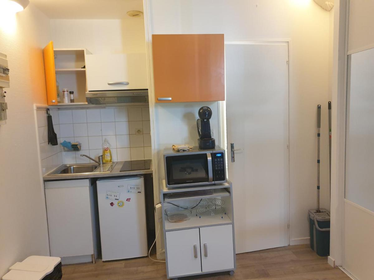 Studio Simplicien *Cosy* Plein Centre Ville De Poitiers *Tv* Wifi *Cafe* Экстерьер фото